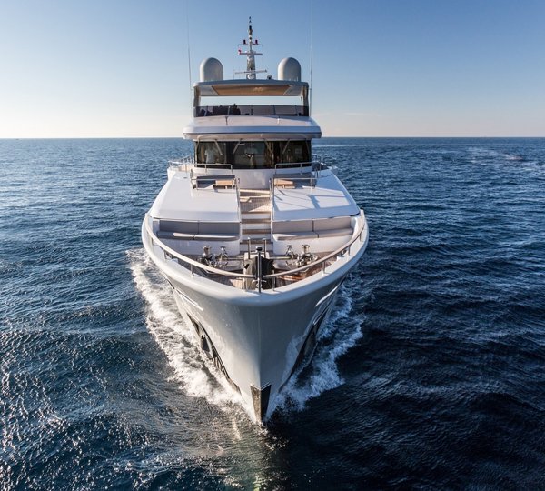 The 33m Yacht NARVALO