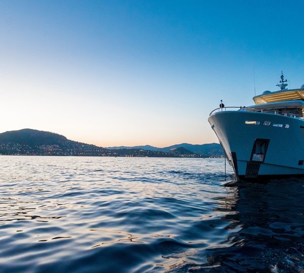 The 33m Yacht NARVALO