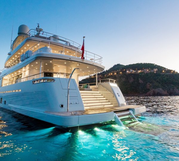The 33m Yacht NARVALO