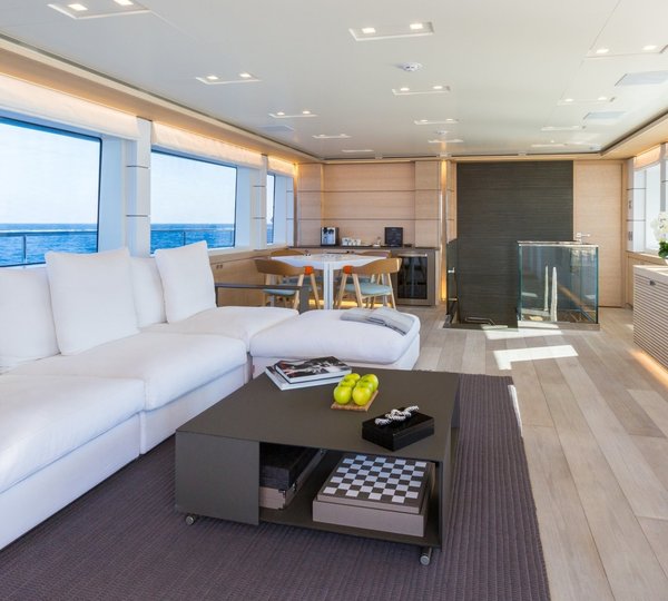 The 33m Yacht NARVALO