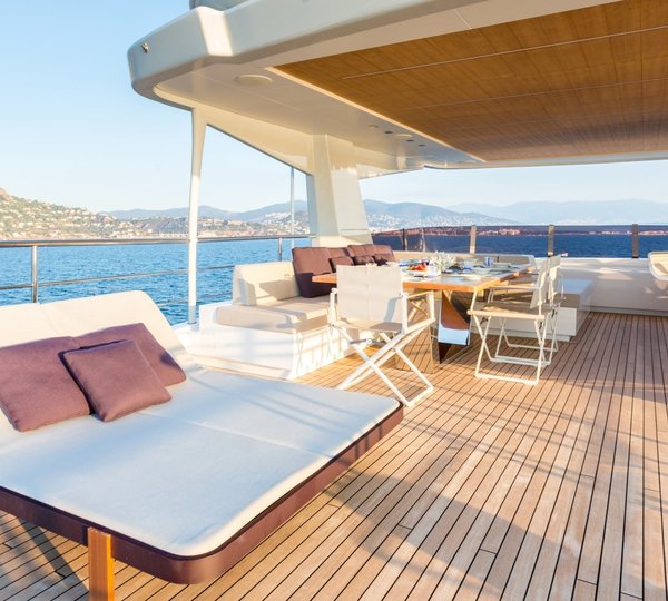 The 33m Yacht NARVALO