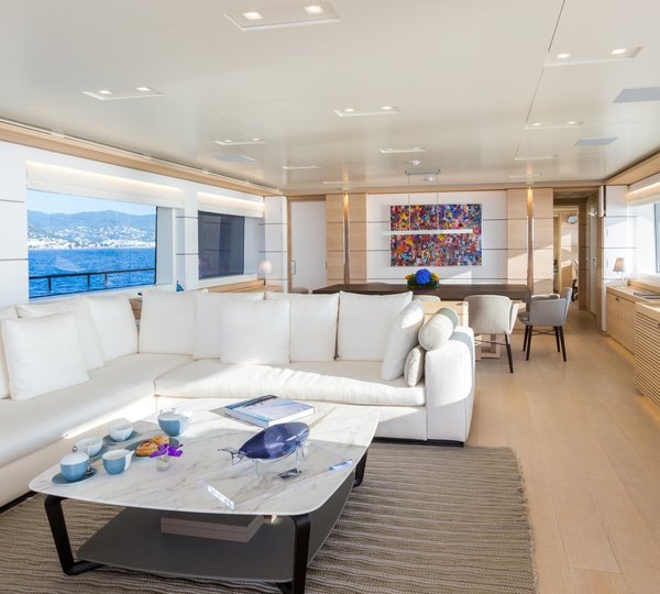 The 33m Yacht NARVALO