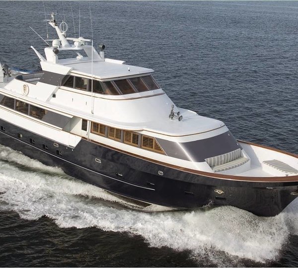 The 33m Yacht NYMPHAEA