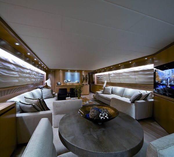 The 33m Yacht RAMINA