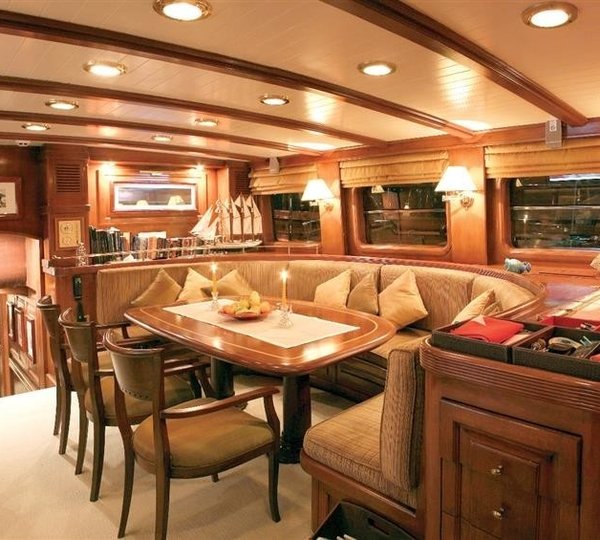 The 33m Yacht SHANTI