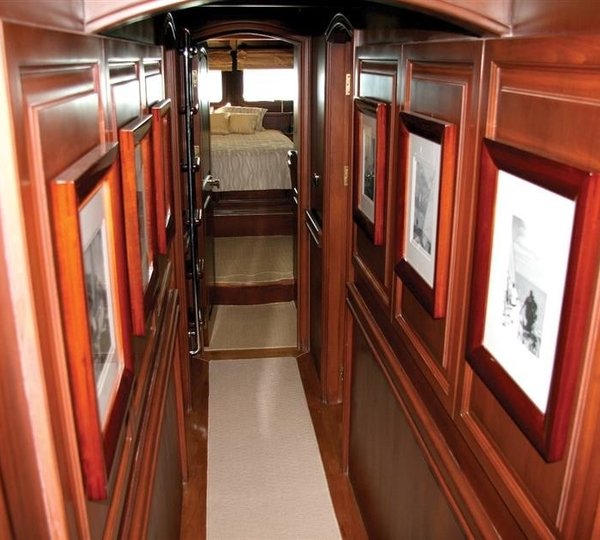 The 33m Yacht SHANTI