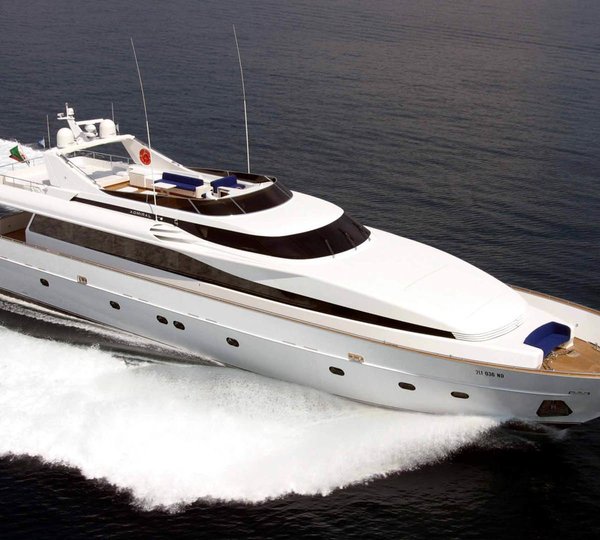 The 34m Yacht SUMMER DREAMS