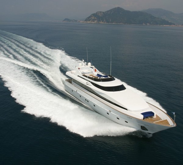The 34m Yacht SUMMER DREAMS