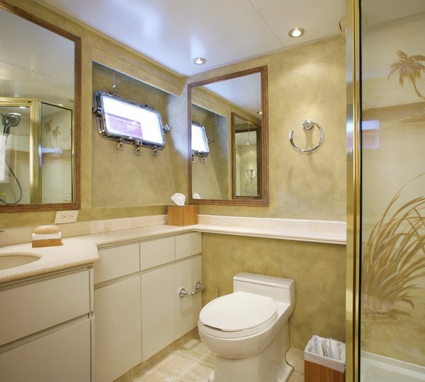 The 35m Yacht EL JEFE