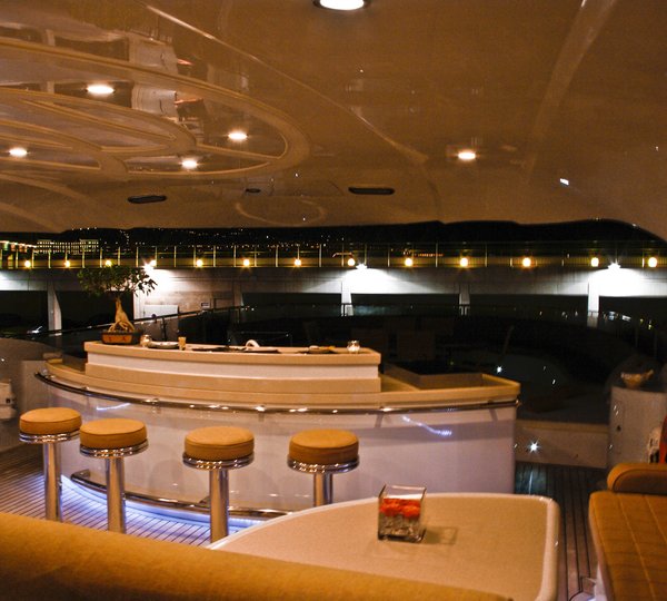 The 35m Yacht MELANYA