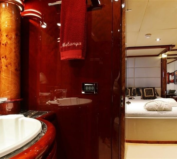 The 35m Yacht MELANYA