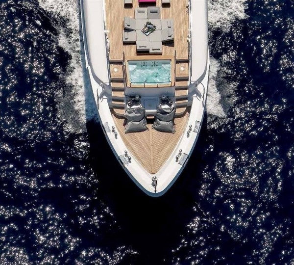 The 35m Yacht OLI