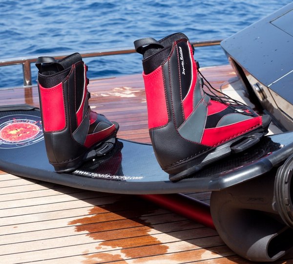 The 36m Yacht ASCARI