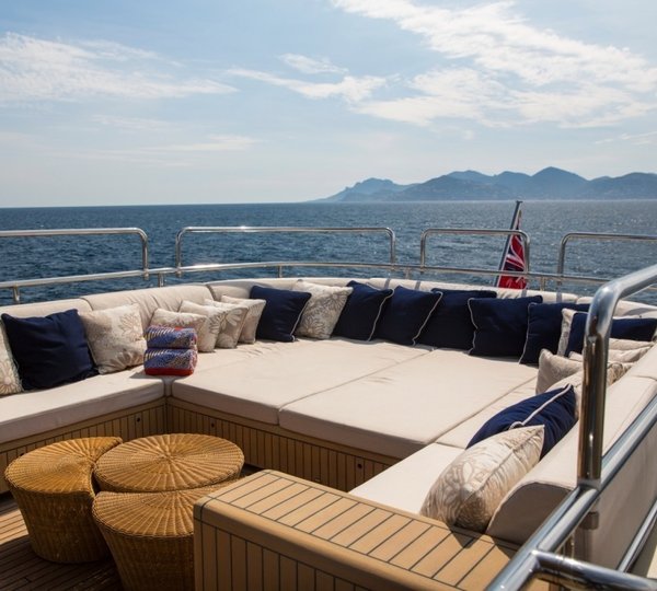 The 36m Yacht MIDNIGHT SUN