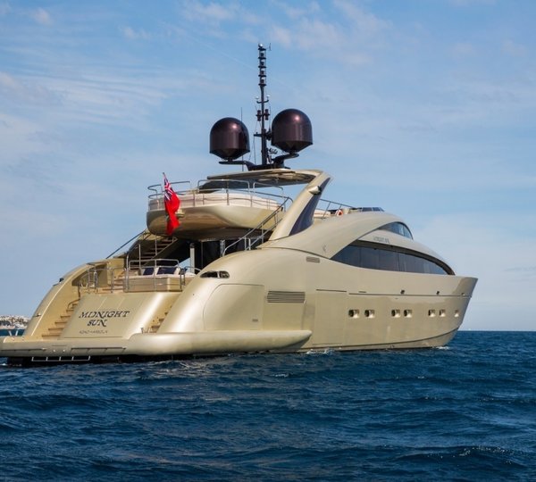 The 36m Yacht MIDNIGHT SUN