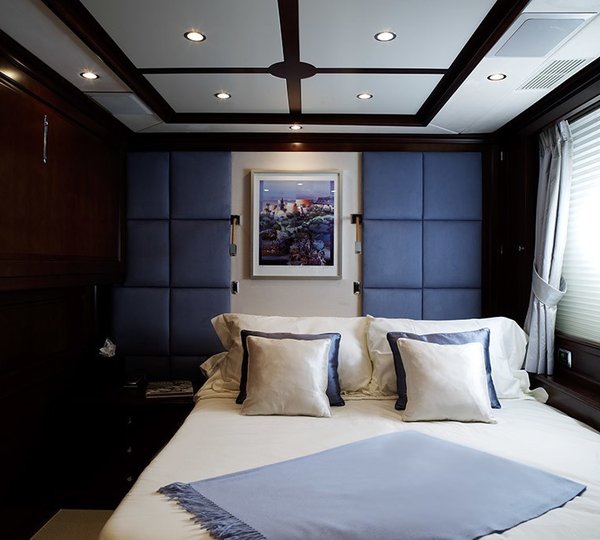 The 37m Yacht RED ANCHOR