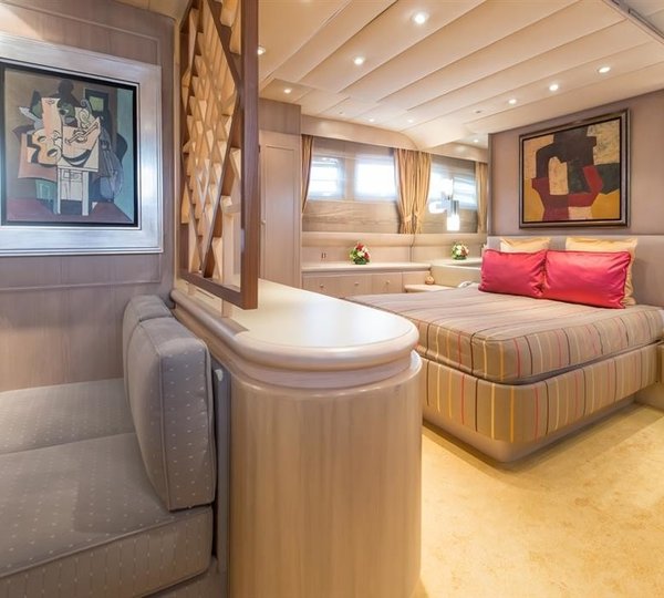 The 38m Yacht CHEETAH MOON