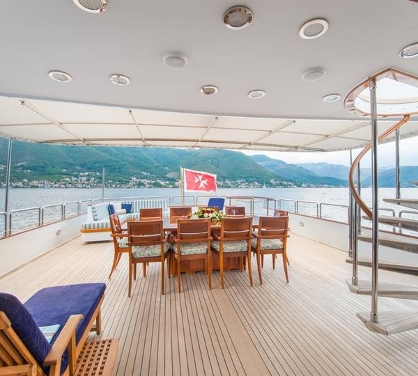 The 38m Yacht CHEETAH MOON