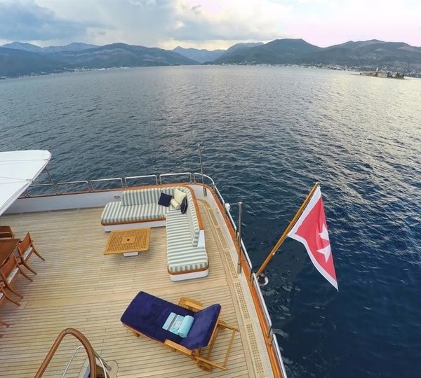 The 38m Yacht CHEETAH MOON