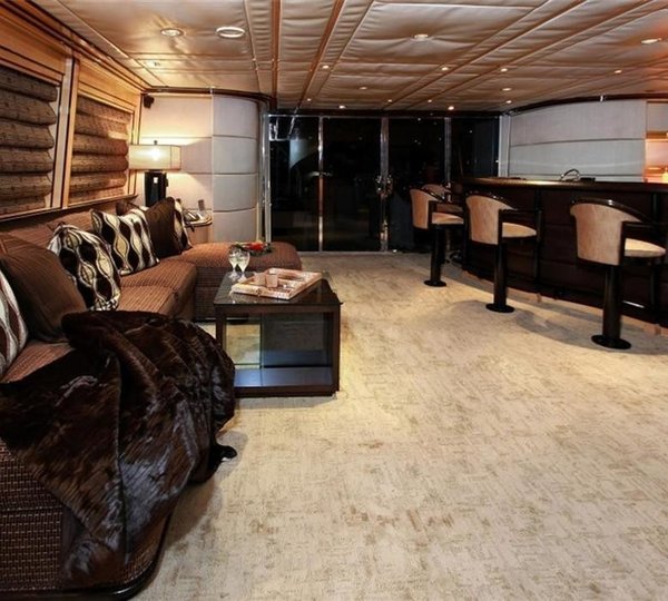 The 38m Yacht IMPULSIVE