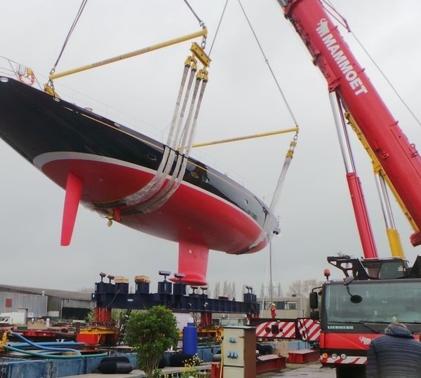 The 39m Yacht ATALANTE