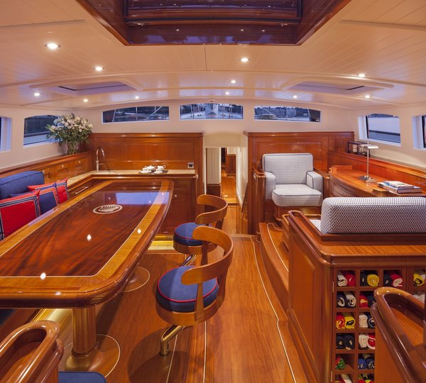 The 39m Yacht ATALANTE