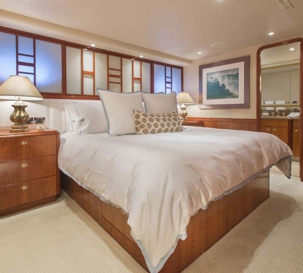 The 39m Yacht DESPERADO