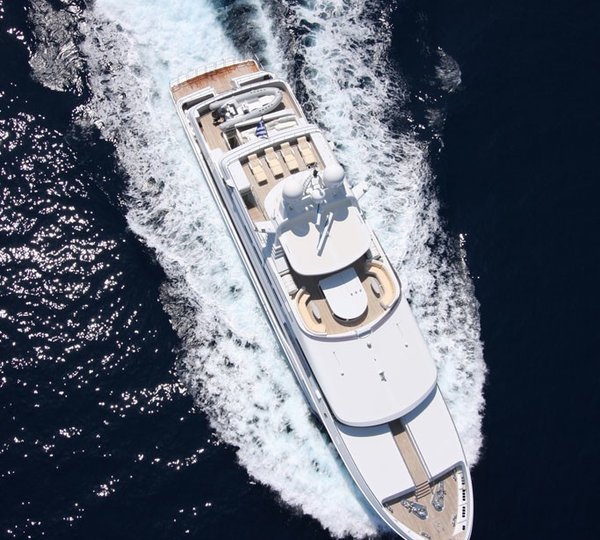 The 39m Yacht HAPPY DOLPHIN II