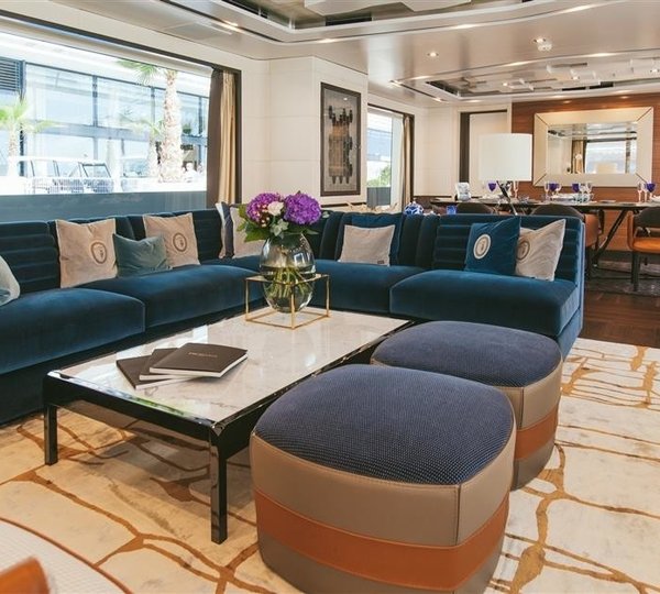 The 39m Yacht JETSETTER