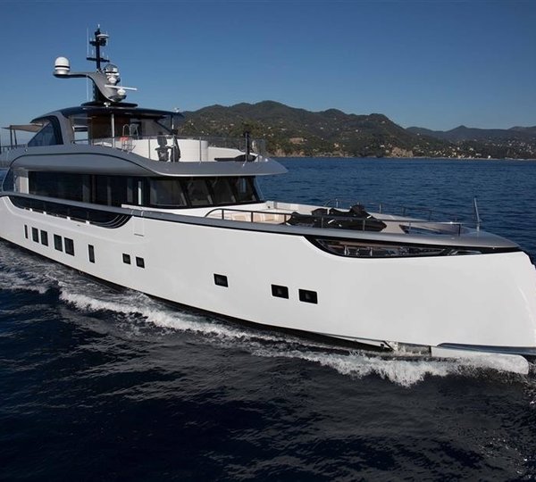 The 39m Yacht JETSETTER