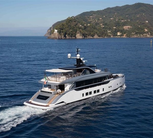 The 39m Yacht JETSETTER