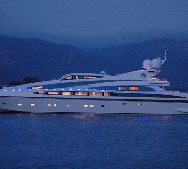 The 40m Yacht ALFA XII