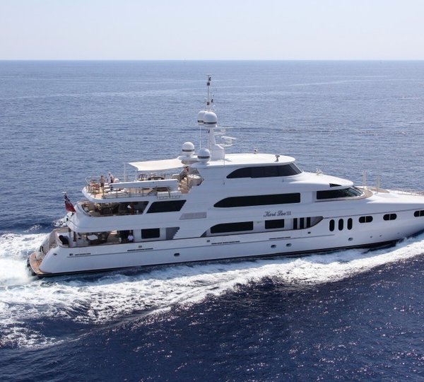 The 40m Yacht KERI LEE III