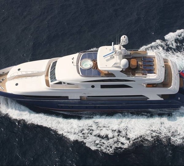 Above: Yacht LADY LEILA's Cruising Photograph