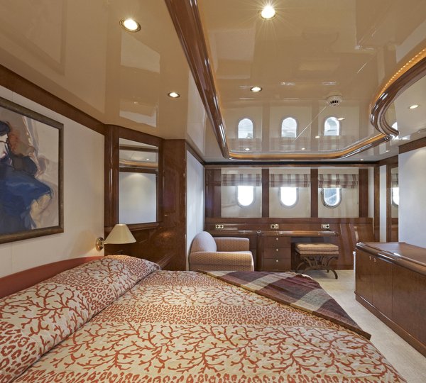 The 40m Yacht LITTLE FISH