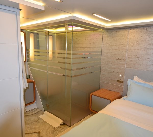 The 41m Yacht BARENTS SEA