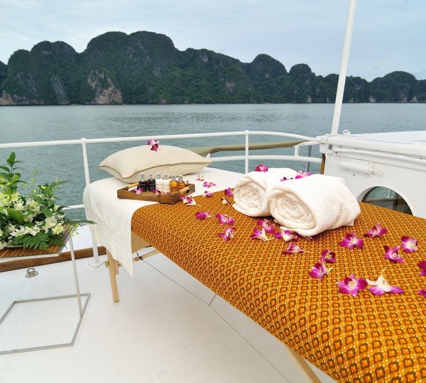 Massage Tables On Yacht CALISTO