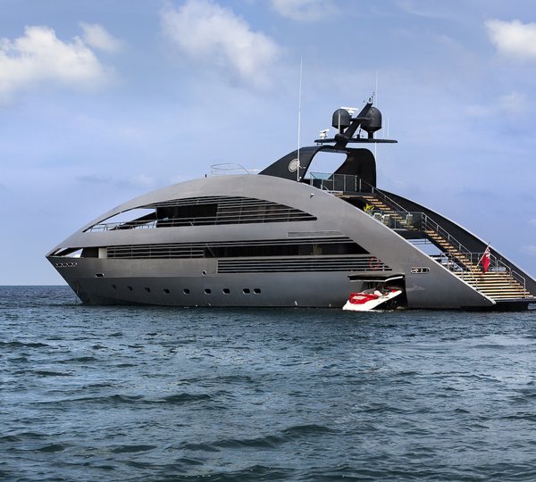 The 41m Yacht OCEAN EMERALD