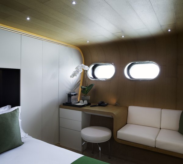 The 41m Yacht OCEAN EMERALD