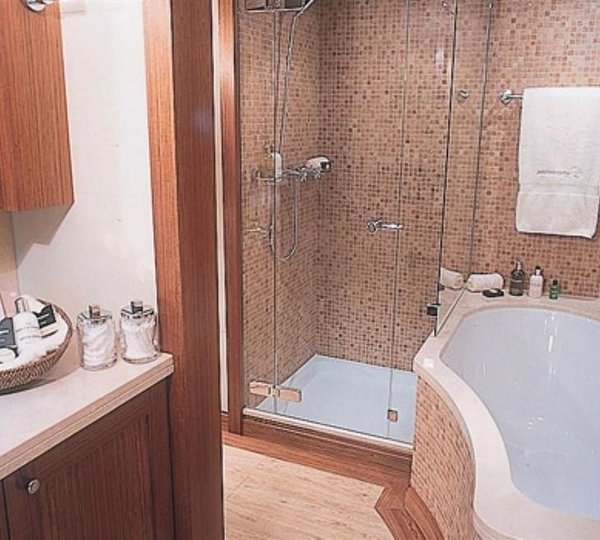 The 41m Yacht PHILOSOPHY