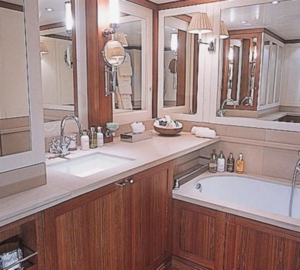 The 41m Yacht PHILOSOPHY