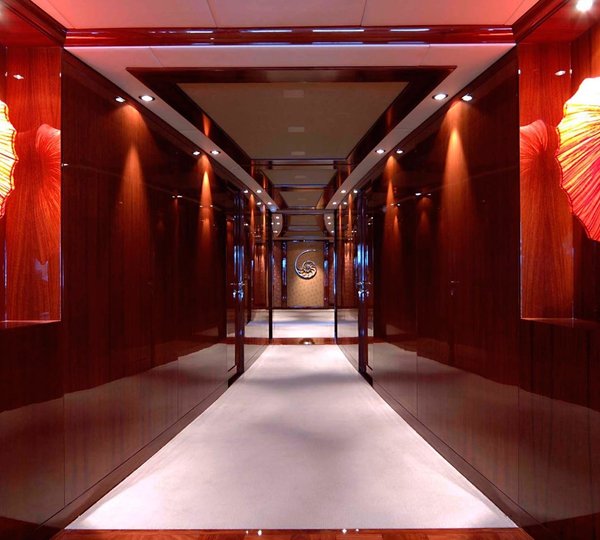 Hall On Board Yacht SEAFARIS