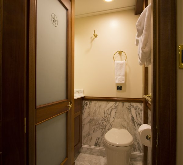 The 42m Yacht COLUMBIA