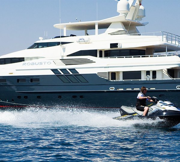 The 42m Yacht ROBUSTO