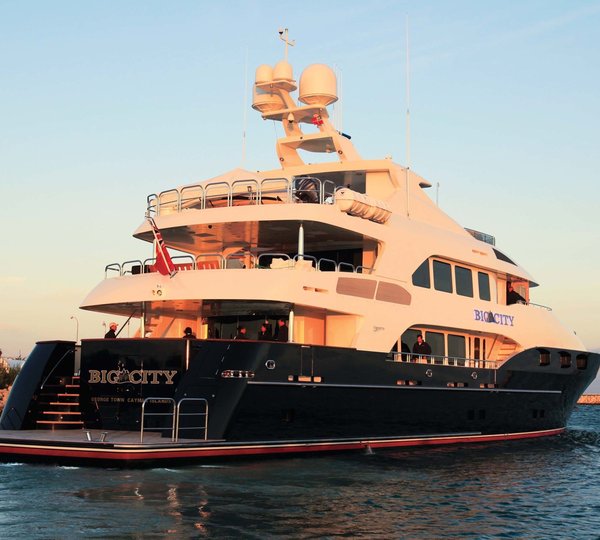 Aft Aspect Aboard Yacht WAKU