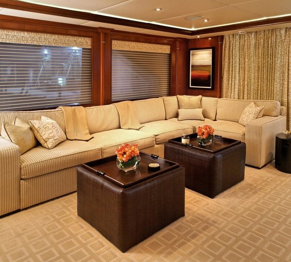 Sky-lounge On Yacht WAKU