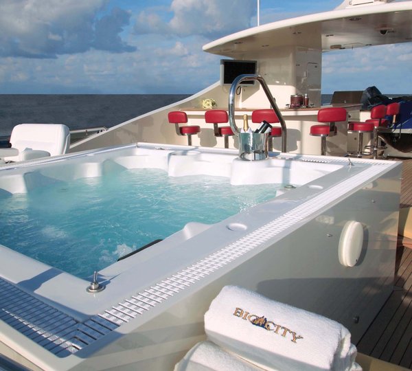 Jacuzzi Pool With Drinks Bar On Board Yacht WAKU