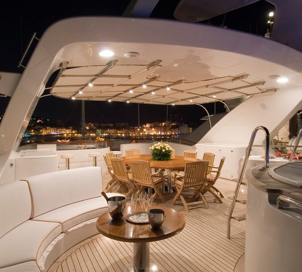 External Eating/dining On Yacht BLUE VISION