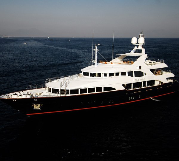 Overview On Board Yacht BLUE VISION