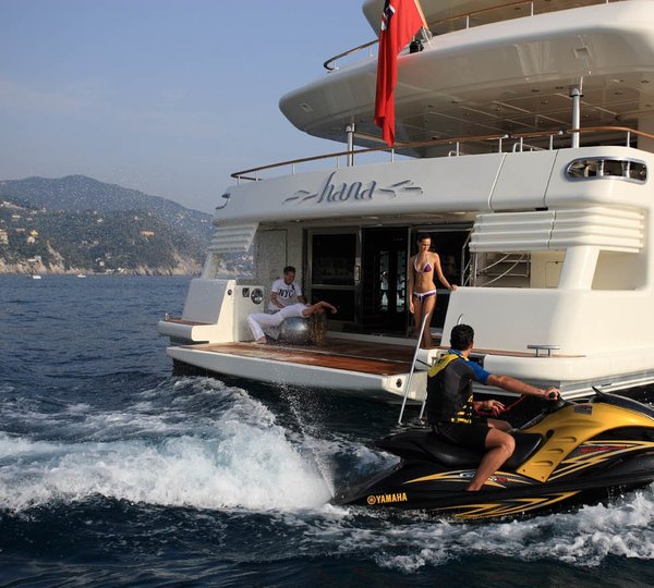 Beach Beachclub On Yacht HANA